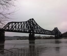 Ohio River railroad bridge, Beaver, PA
